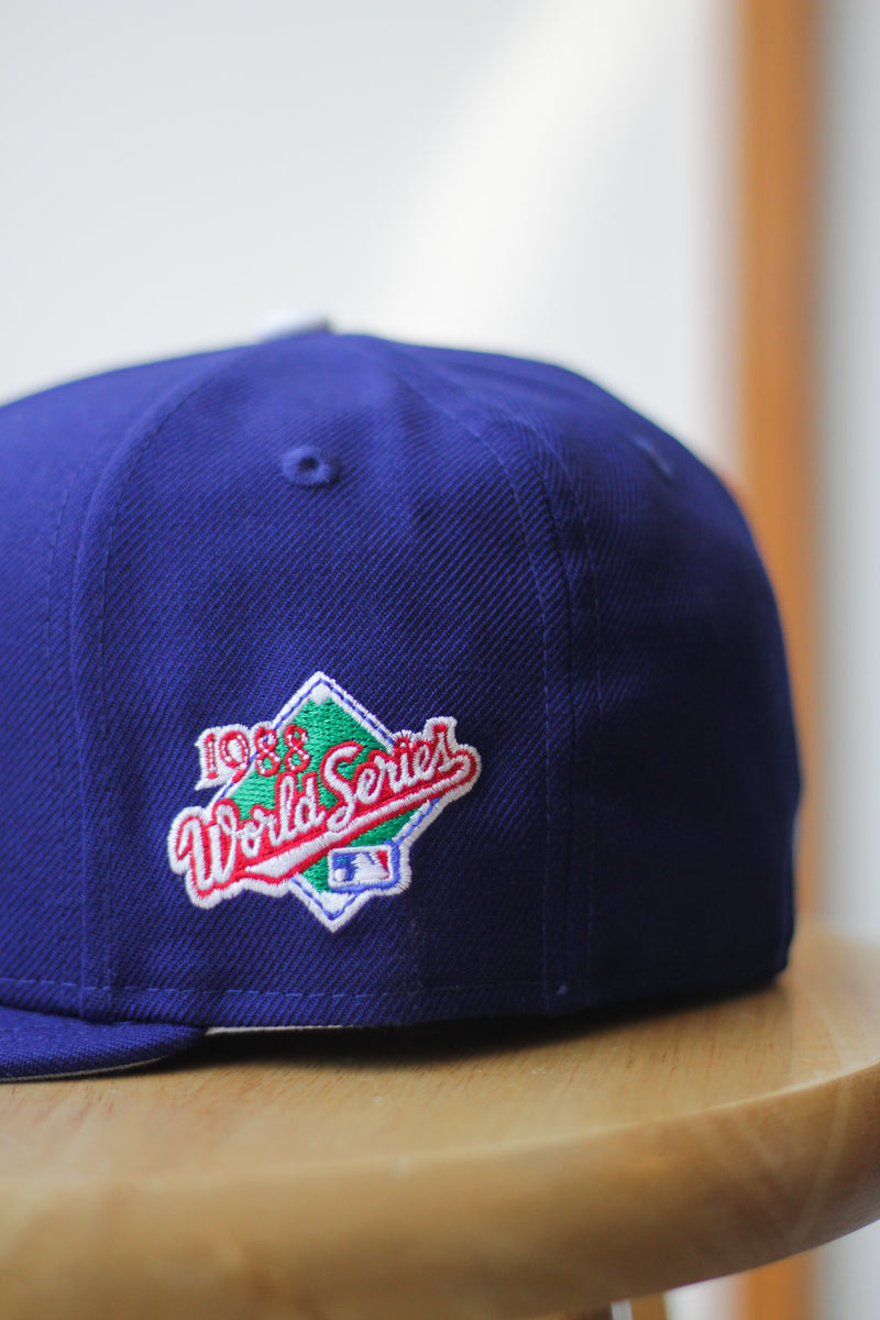1988 LOS ANGELES DODGERS ROYAL FITTED W/ GREY UNDER VISOR
