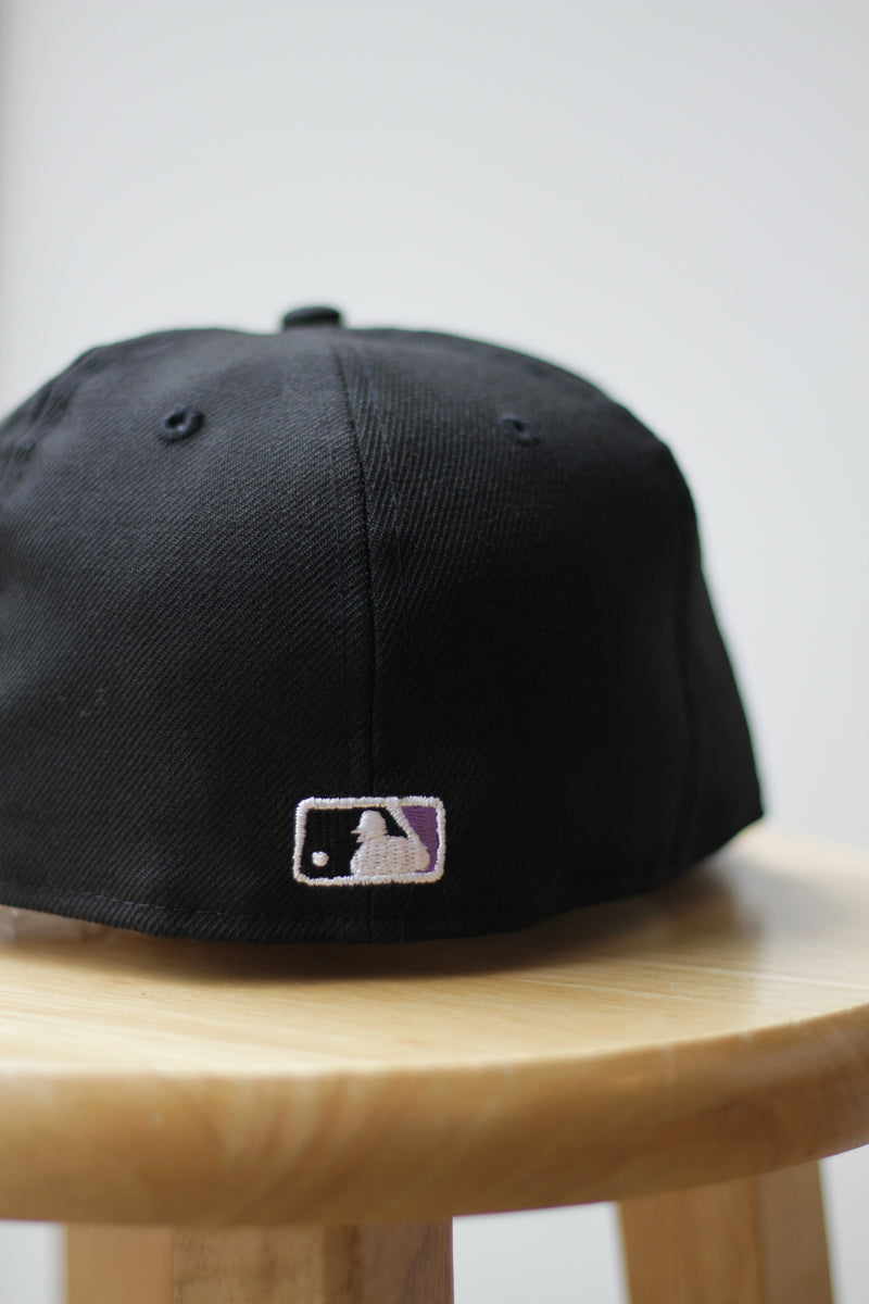 2001 ARIZONA DIAMONDBACKS BLACK FITTED W/ GREY UNDER VISOR