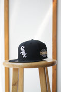 2005 CHICAGO WHITE SOX BLACK FITTED W/ GREY UNDER VISOR