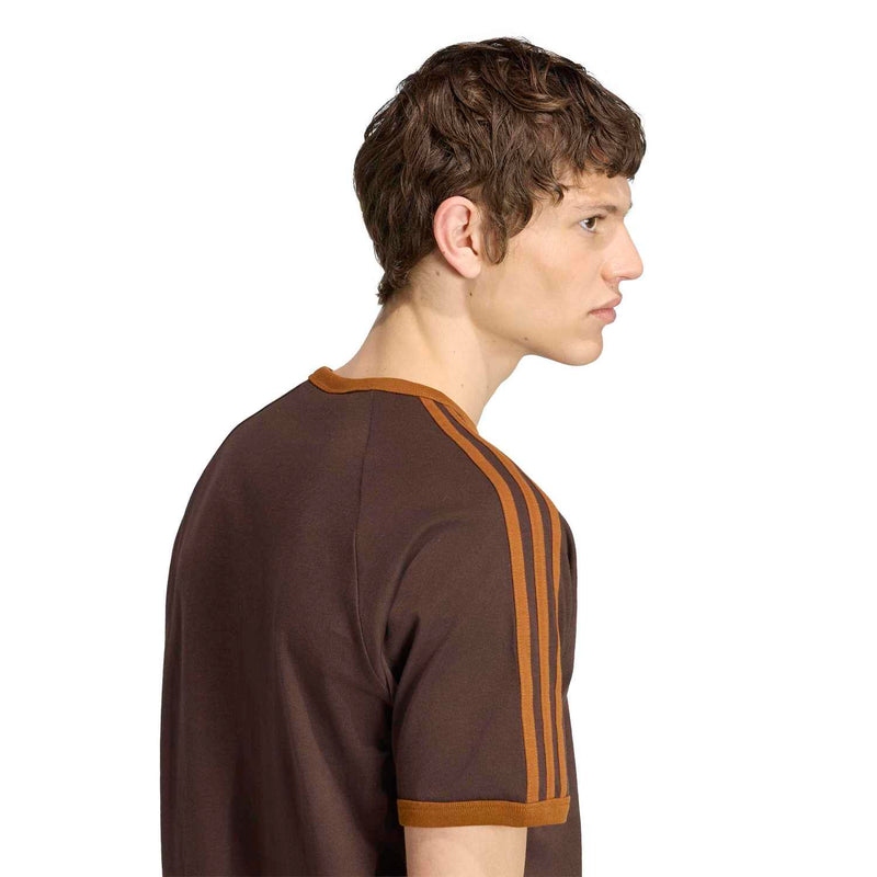 Men's brown T-shirt with orange three-stripe sleeve panel detail