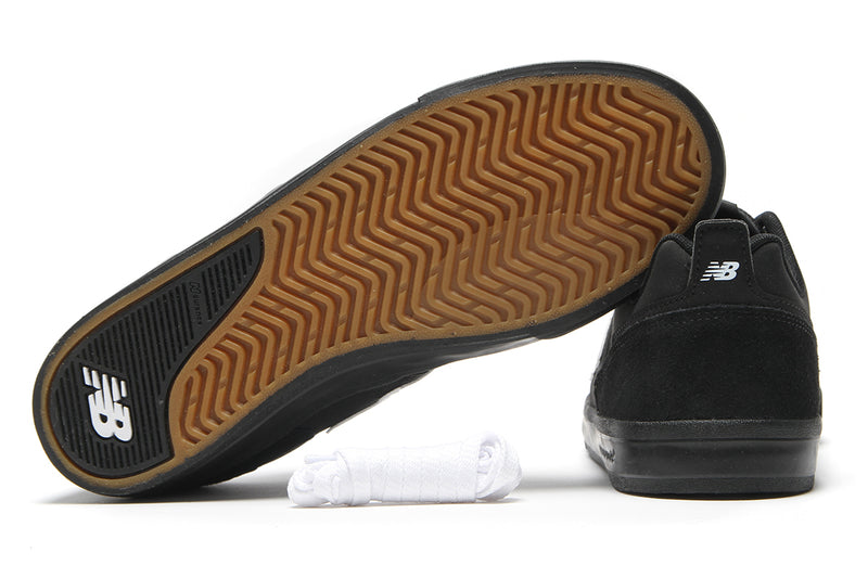 New Balance Numeric 306 Black / White