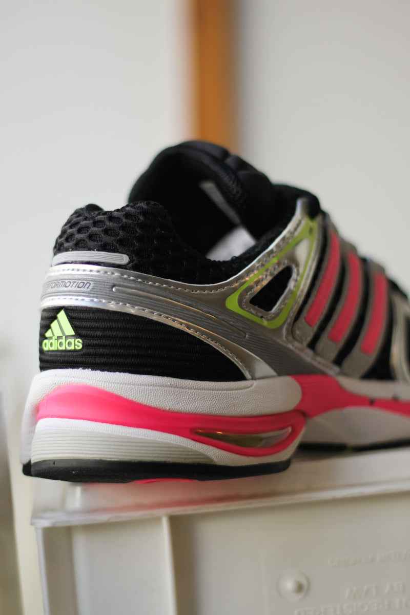 ADIDAS ADISTAR CONTROL 5 "METALLIC SILVER/CORE BLACK/LUCID PINK"
