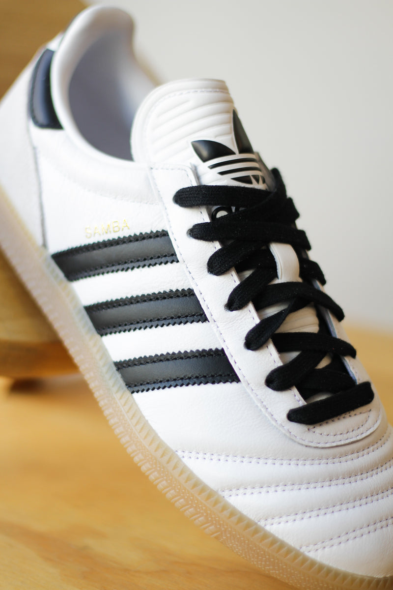 ADIDAS SAMBA JP "CLOUD WHITE/CORE BLACK"