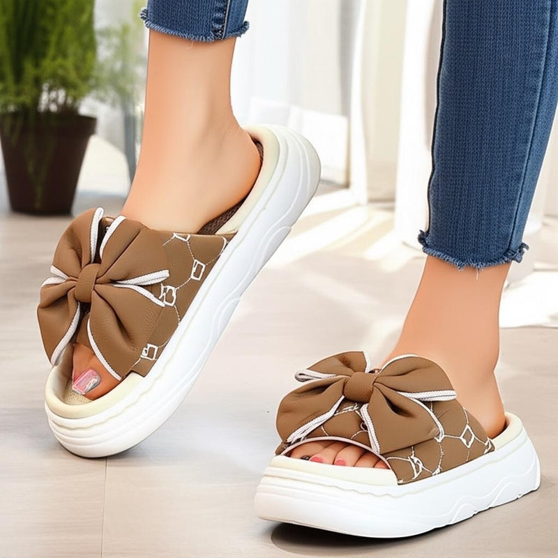 Alpha bow slipper