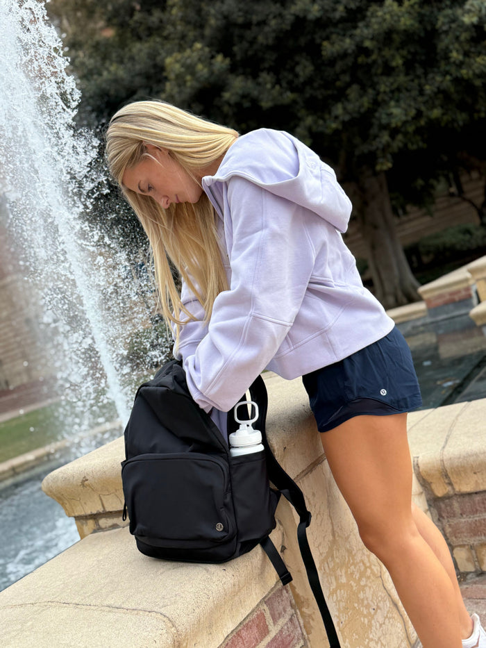 Chi Omega lululemon Everywhere Backpack 22L - Crest