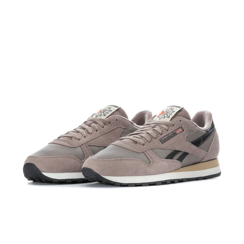 Reebok men's suede sneakers, light gray uppers with black panels, lace-up design