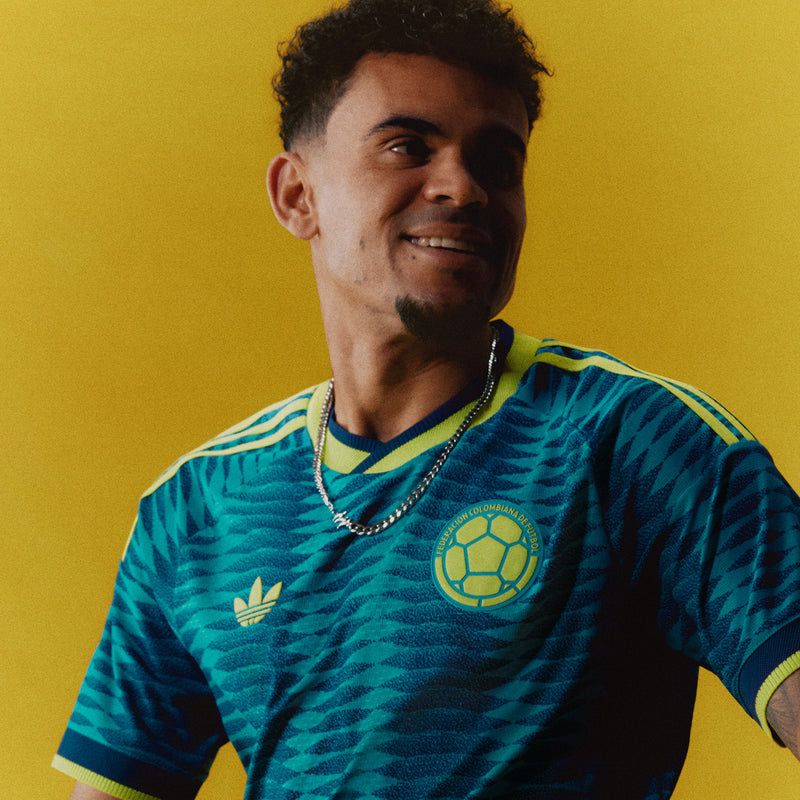 Men's Colombia away soccer jersey, turquoise with yellow trim and team crest on chest
