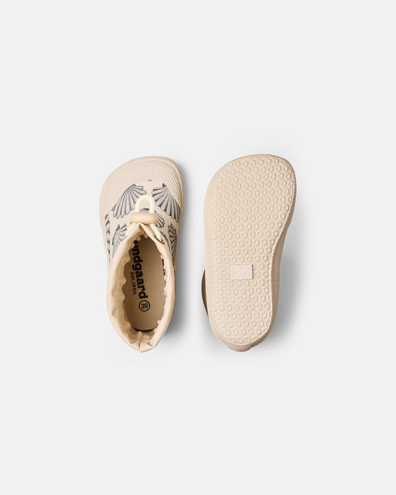 Cover Ivory Shell