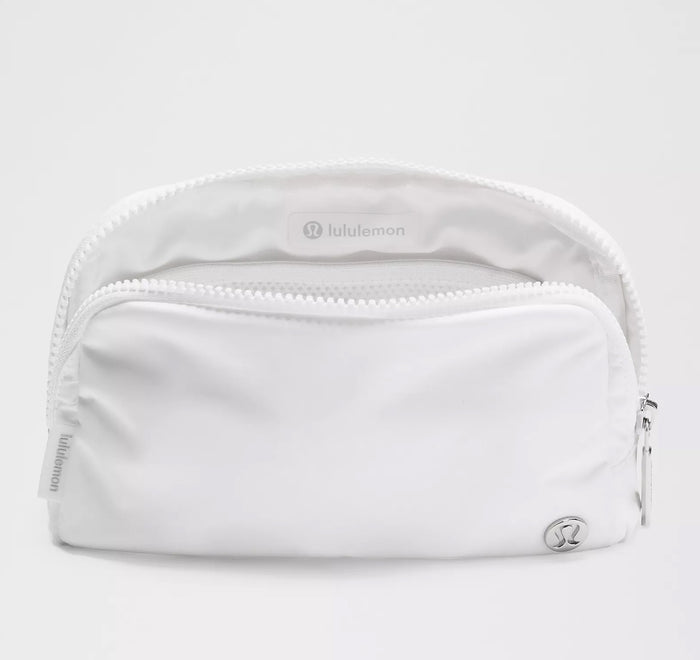 Delta Phi Epsilon lululemon Everywhere Belt Bag - White