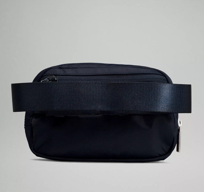 Delta Phi Lambda lululemon Everywhere Belt Bag - True Navy