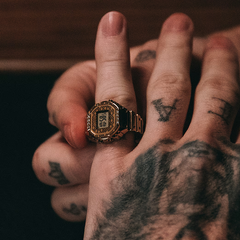 DIGITAL RING WATCH CASIO X J BALVIN