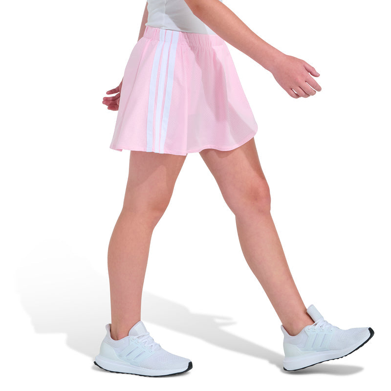 Youth skort with light pink pleated skirt front and elastic waist, flutter hem
