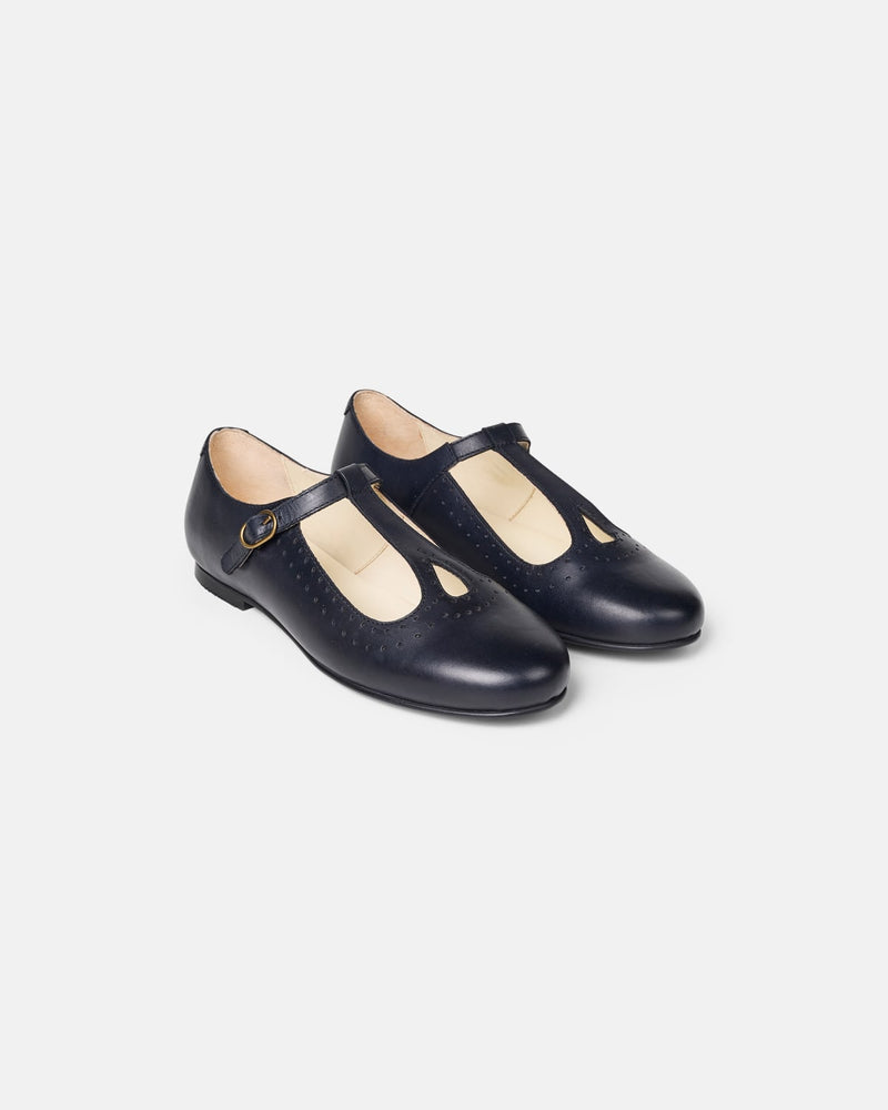 Fawn Black