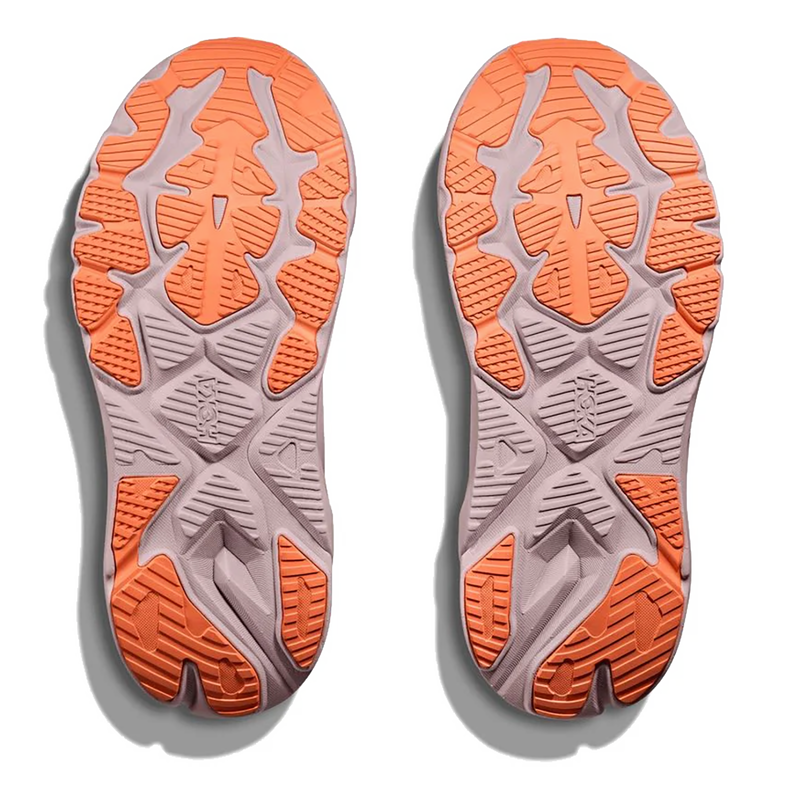 Hoka Arahi 8