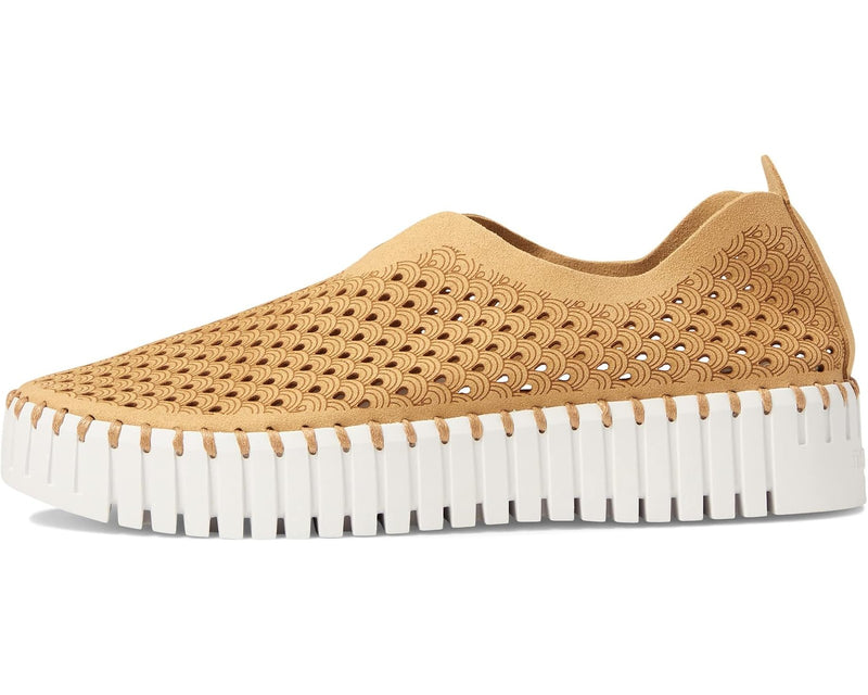 Ilse Jacobsen Women's Tulip 3373-110  Slip on Shoes Latte