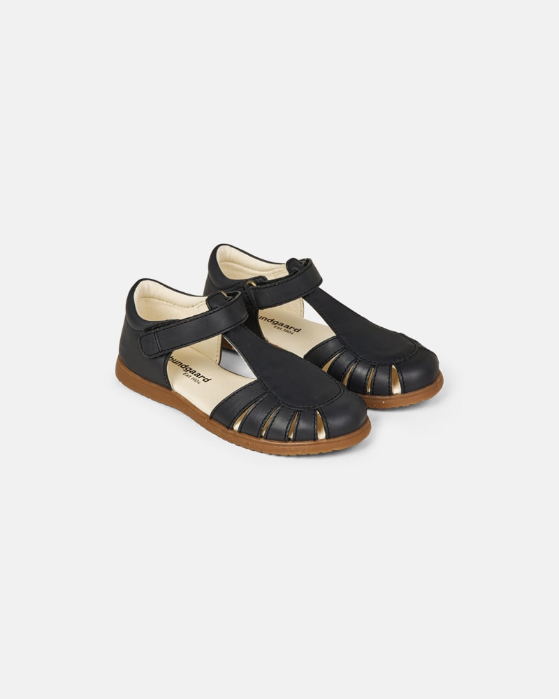 Ivy Black