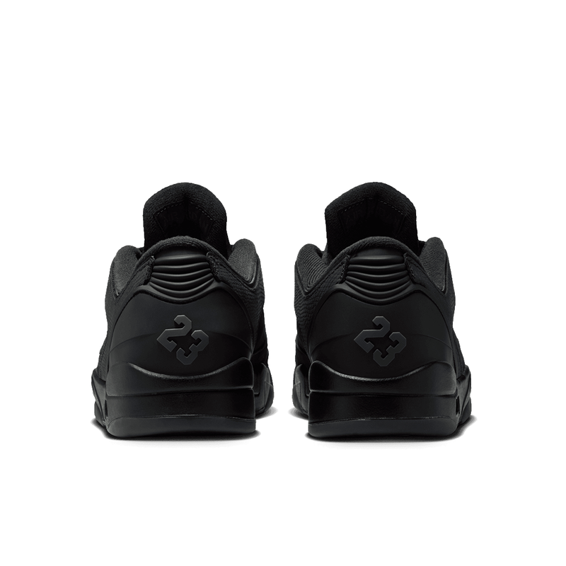 JORDAN SIXTY PLUS LOW BLACK/SMOKE GREY