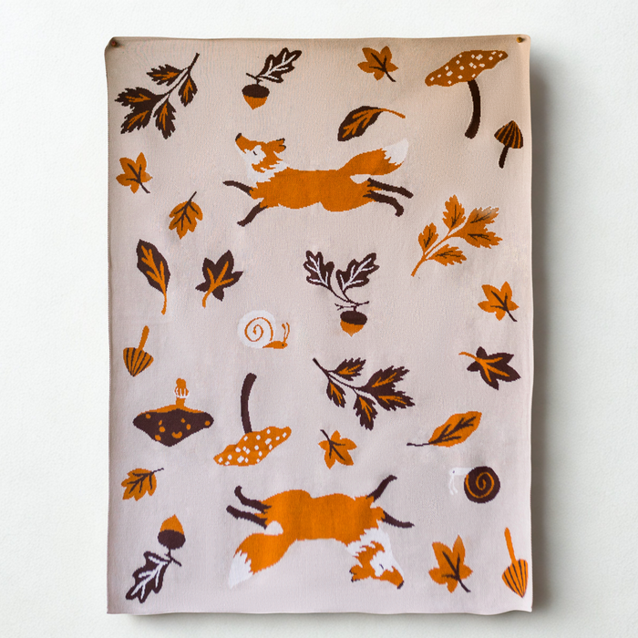 Leaping Fox Knit Blanket