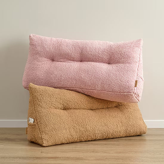 LEO WEDGE PILLOW BLUSH