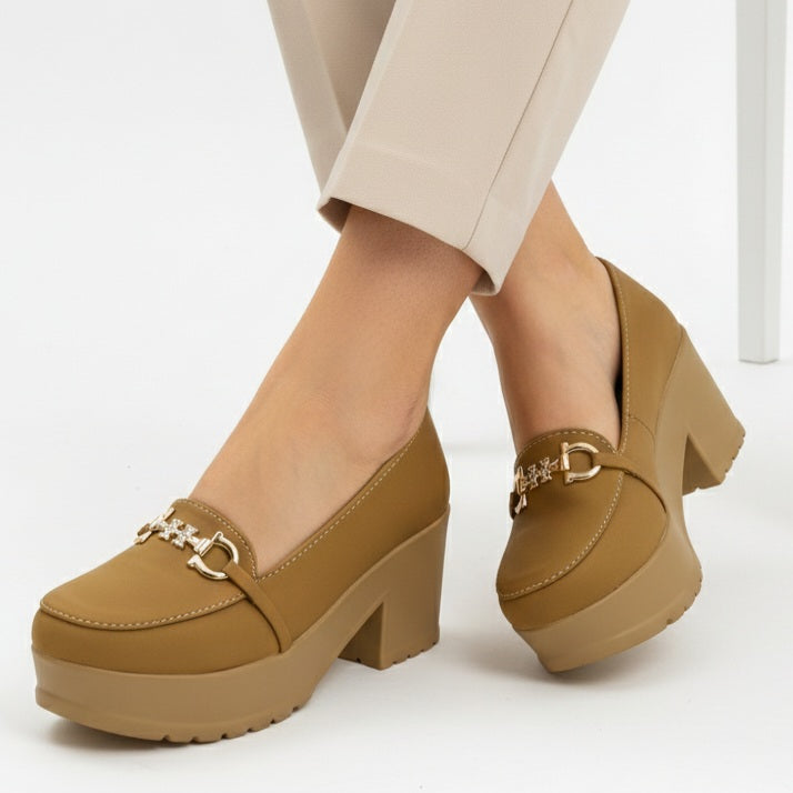 M011329 block heel