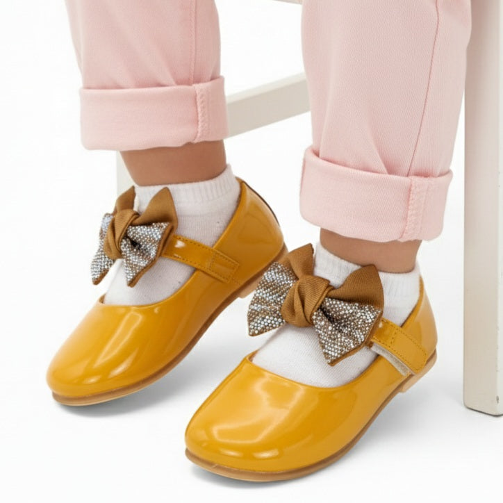 M011412 kids shoes