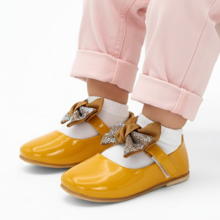 M011412 kids shoes