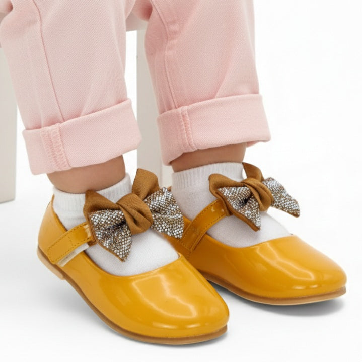 M011412 kids shoes