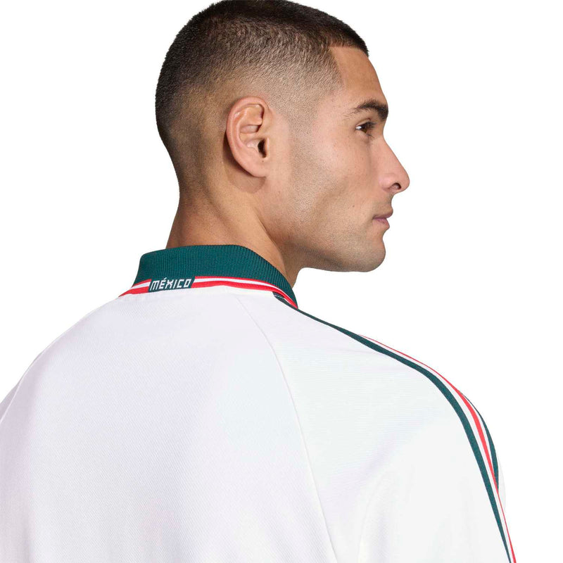 Men's white jacket back collar with green trim and red-blue stripe band