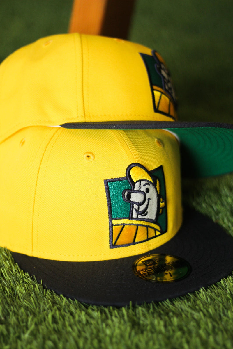 MILWAUKEE BREWERS CANARY YELLOW FITTED W/ GREEN UNDER VISOR