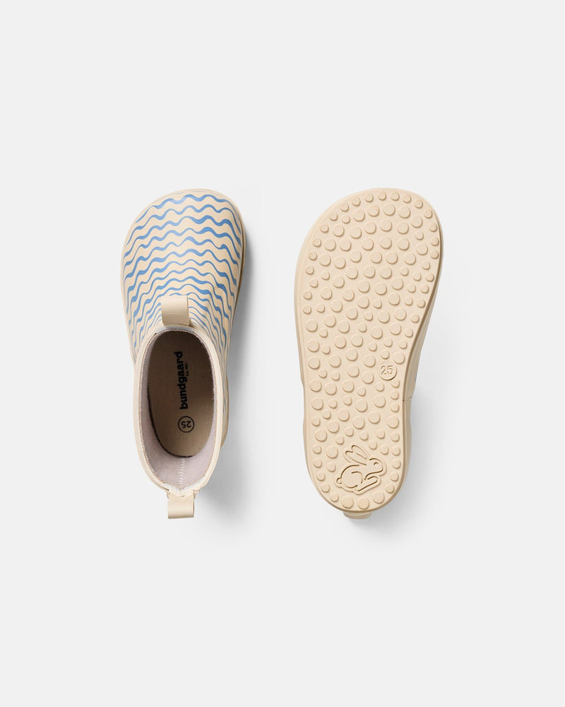 Misty Ivory Waves