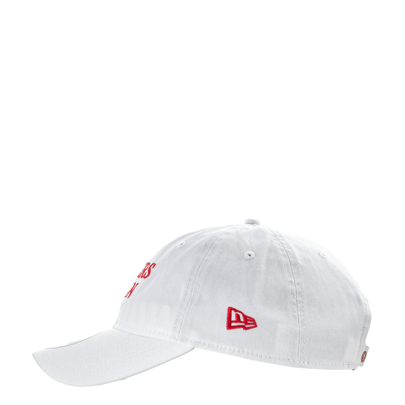 White 49ers fan cap with red New Era side logo and curved brim