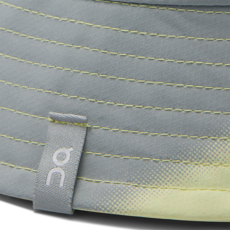 ON Liquid Logo Hat Kids