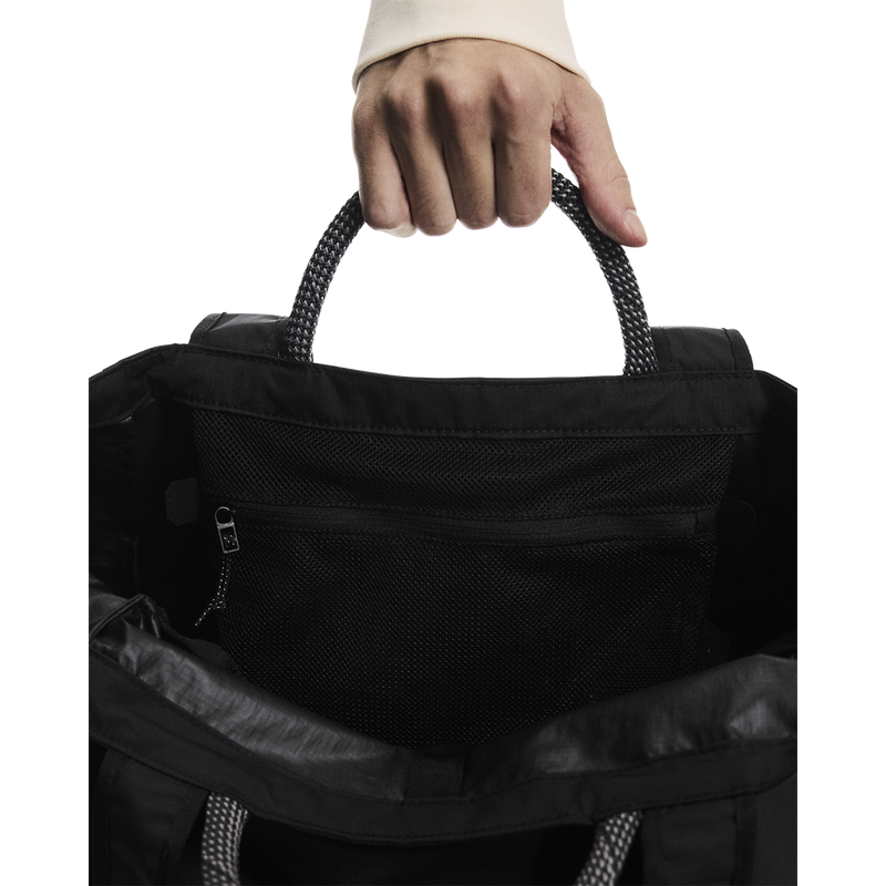 ON Tote Pack 25L