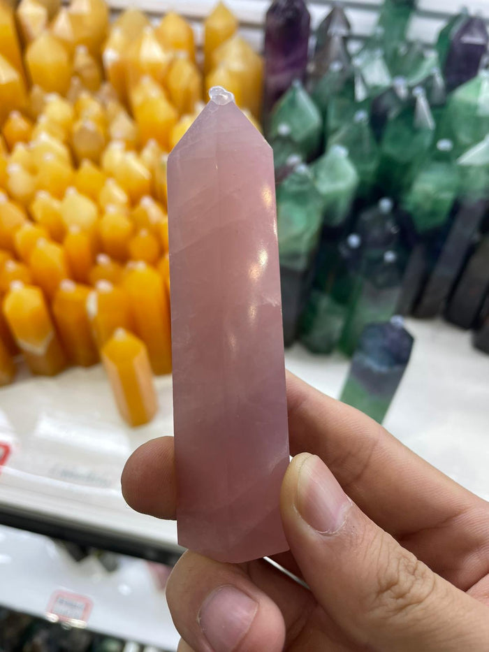 Rose quartz point