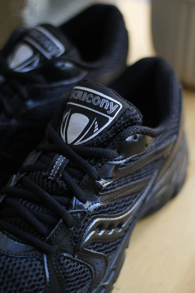 SAUCONY RIDE MILLENNIUM "BLACK/BLACK"