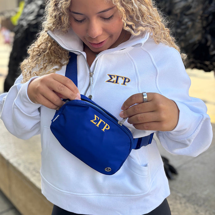 Sigma Gamma Rho lululemon Everywhere Belt Bag - College Cobalt