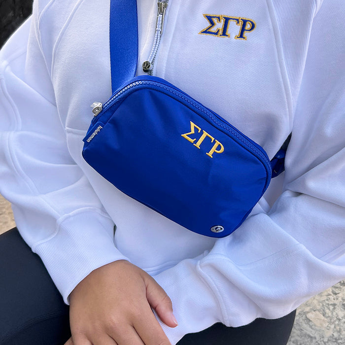 Sigma Gamma Rho lululemon Everywhere Belt Bag - College Cobalt