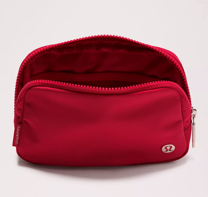 Tau Beta Sigma lululemon Everywhere Belt Bag - True Red