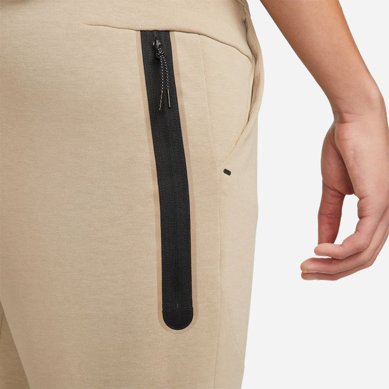 TECH FLEECE JOGGER "KHAKI"