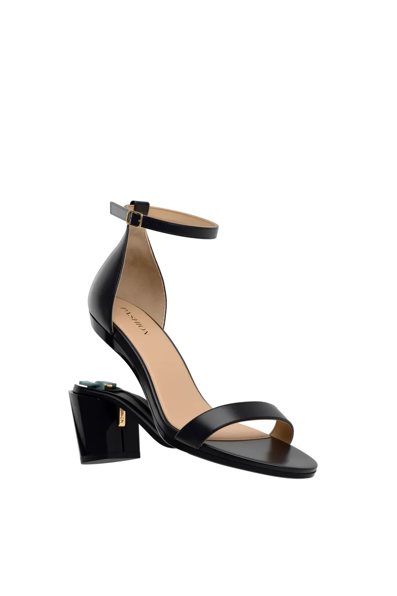 The Pashionista - Coal Leather + Block Heel Kit 3 Coal