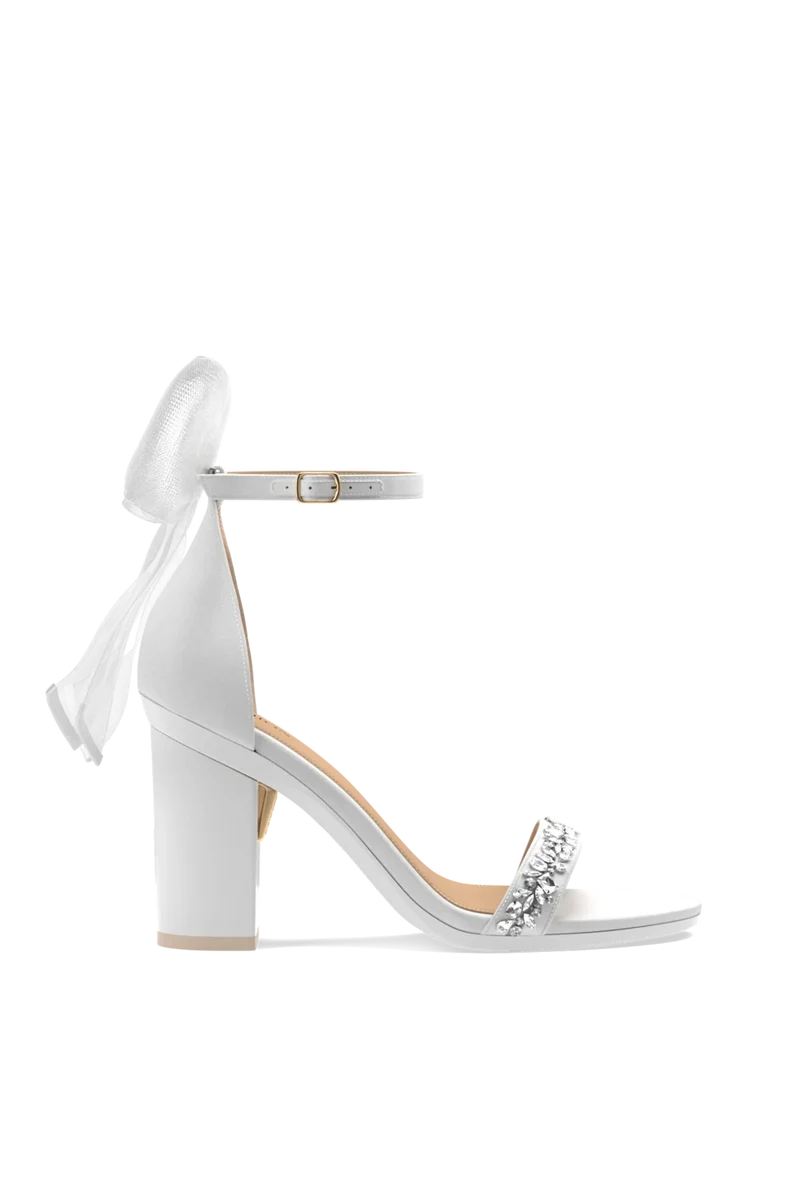 The Pashionista - White Crystal Bow + Block Heel Kit 4 White