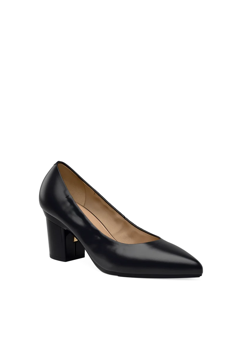 The Pump - Coal Stretch Leather 3 Block