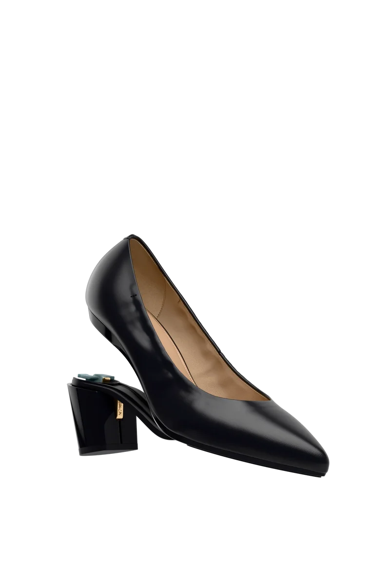The Pump - Coal Stretch Leather 3 Block
