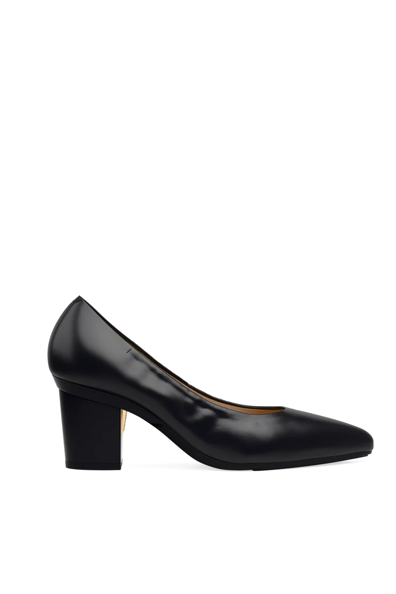 The Pump - Coal Stretch Leather 3 Block