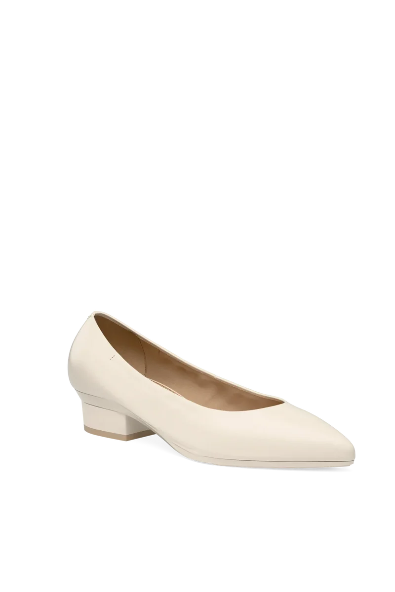 The Pump - Ivory Leather 4 Stiletto