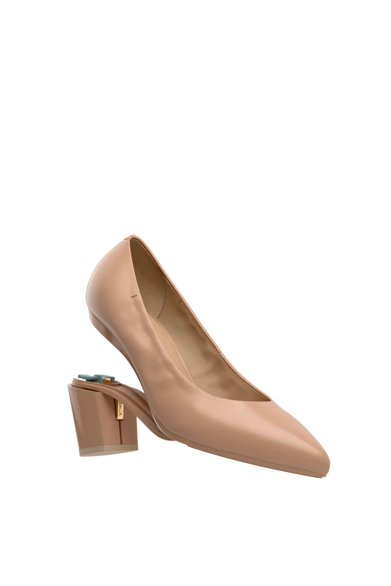 The Pump Wide Width - Latte Stretch Leather 3 Block