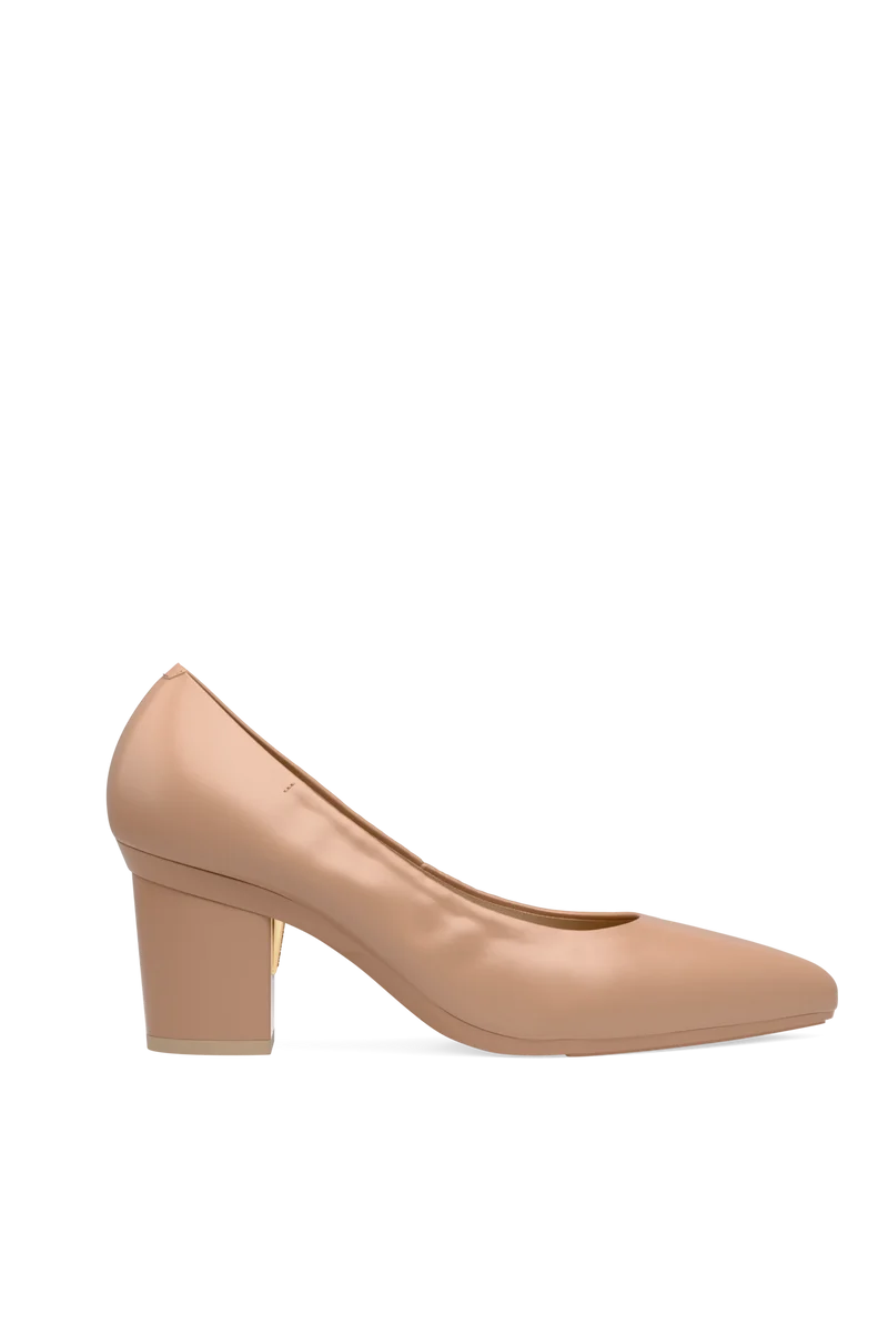 The Pump Wide Width - Latte Stretch Leather 3 Block