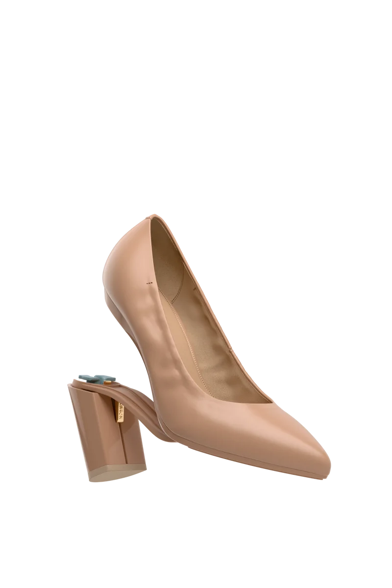The Pump Wide Width - Latte Stretch Leather 4 Block