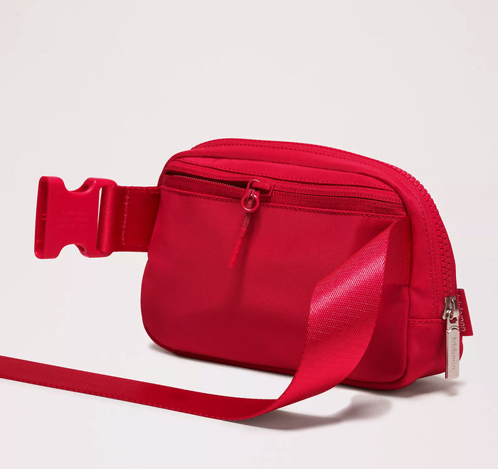 Theta Tau lululemon Everywhere Belt Bag - True Red