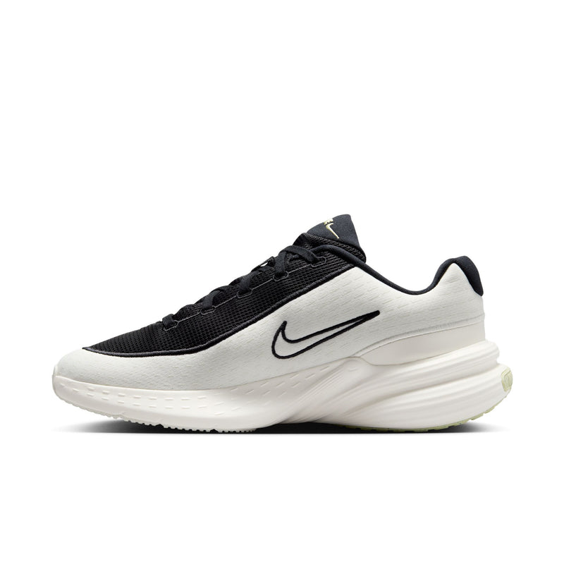 Men's running shoes, sail side panel with black mesh and NIKE swoosh, thick sole